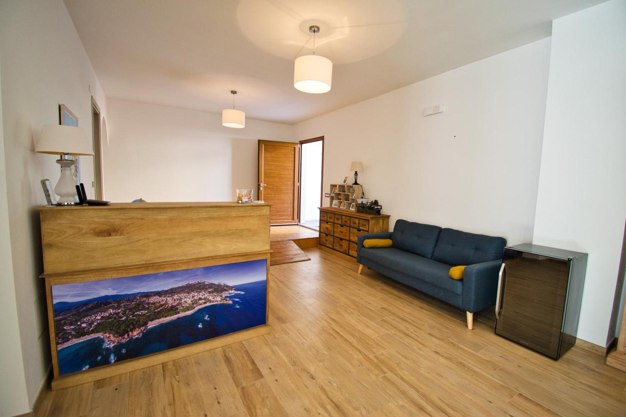 Dommu Livia Otel Lotzorai Dış mekan fotoğraf